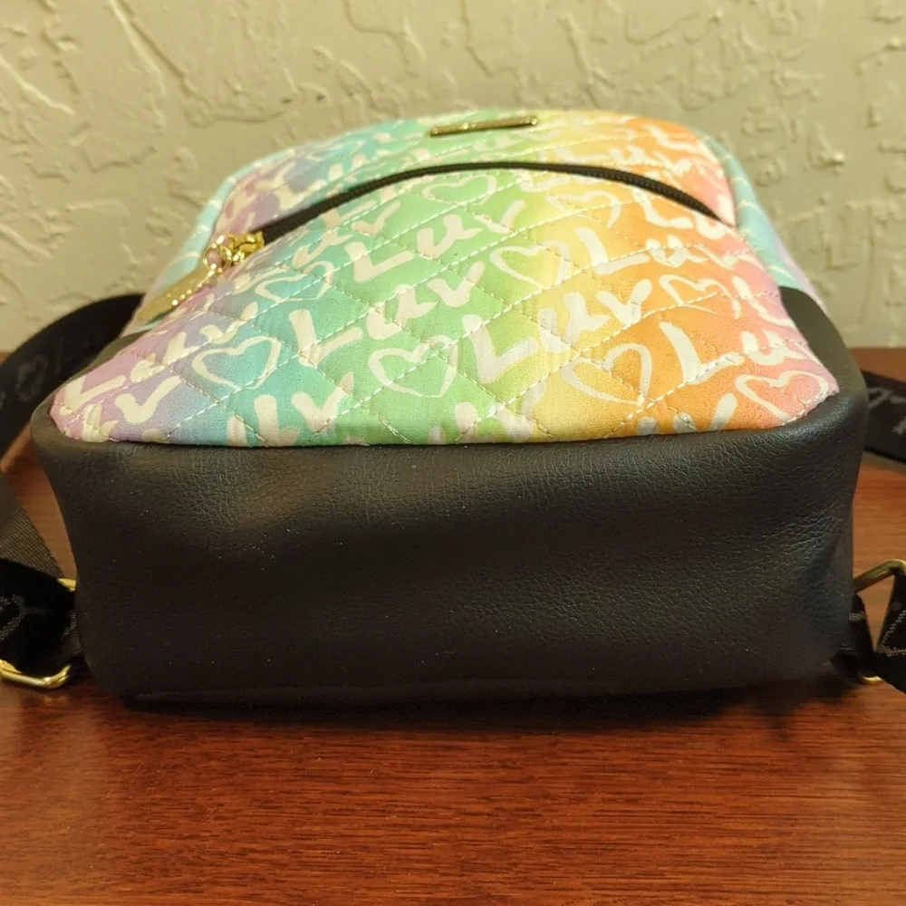 Betsey Johnson luv betsey